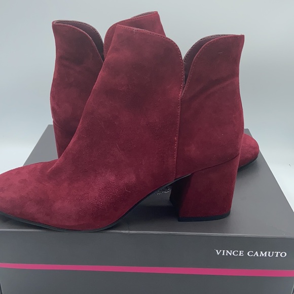 Vince Camuto Kassie2 ankle boot - Picture 3 of 6